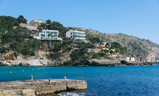 Holiday Villas in Camp de Mar
